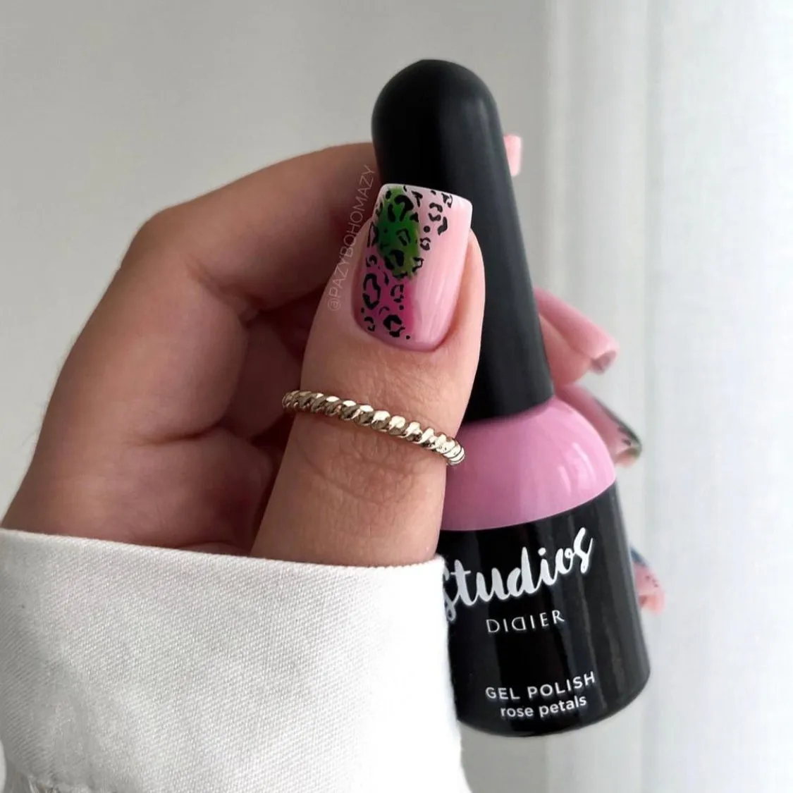 Didier Lab Studios Didier Rose Petals gellak nude glitter