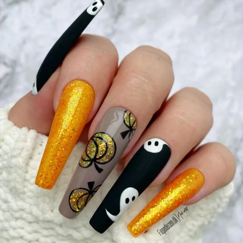 Indigo Nails Beautystones Marigold negleglitter gylden