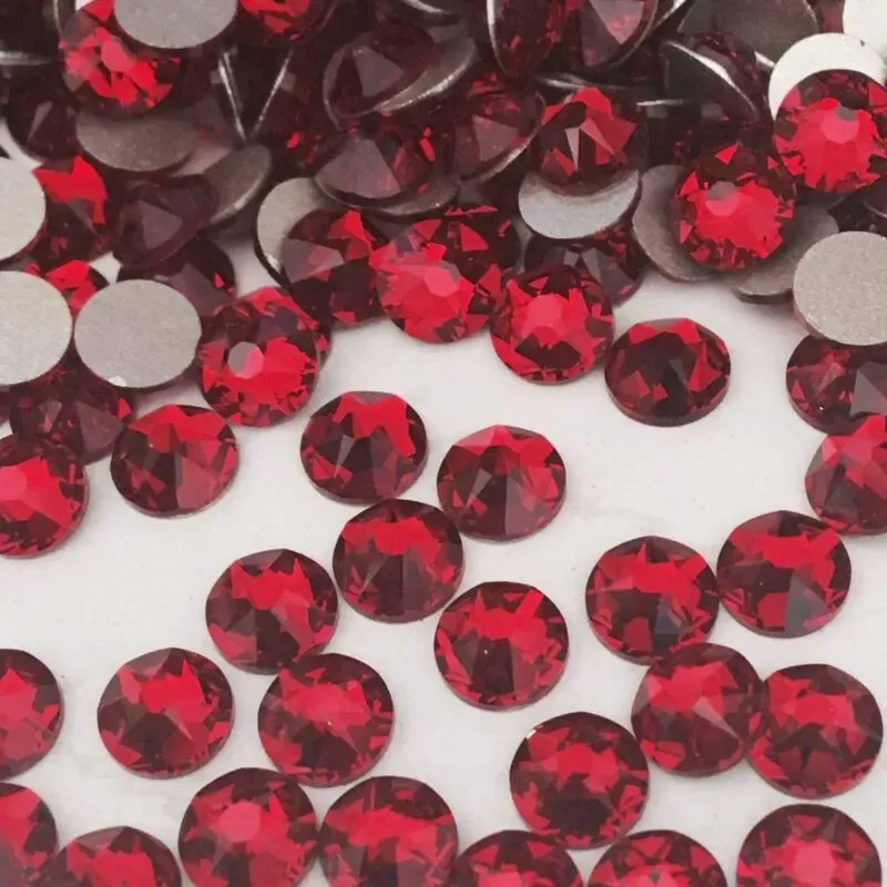 Beautystones Siam neglekrystaller flat back