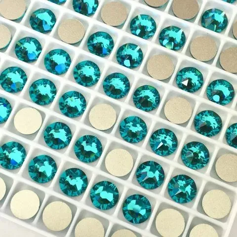 Beautystones Blue Zircon neglekrystaller flat back blå