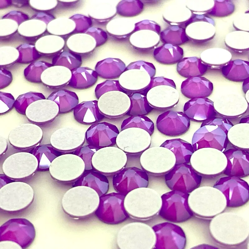 Beautystones Crystal Electric Violet neglekrystal lilla