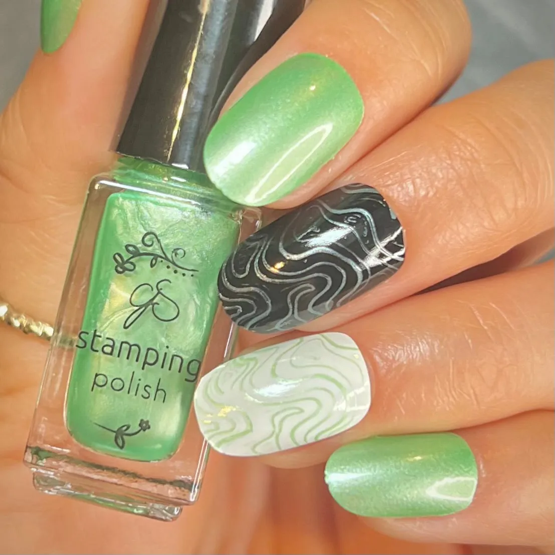 Clear Jelly Stamper #43 Green means GO stamping lak grøn shimmer 5ml