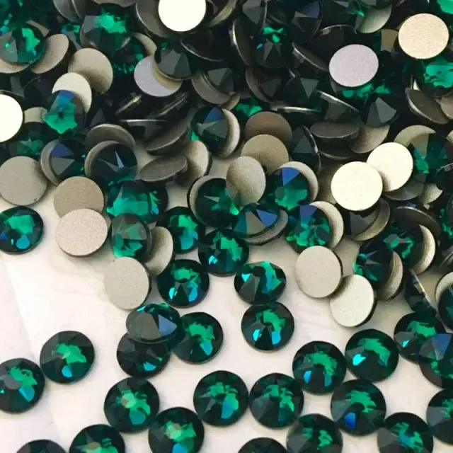 Beautystones Emerald neglekrystaller smaragdgrøn
