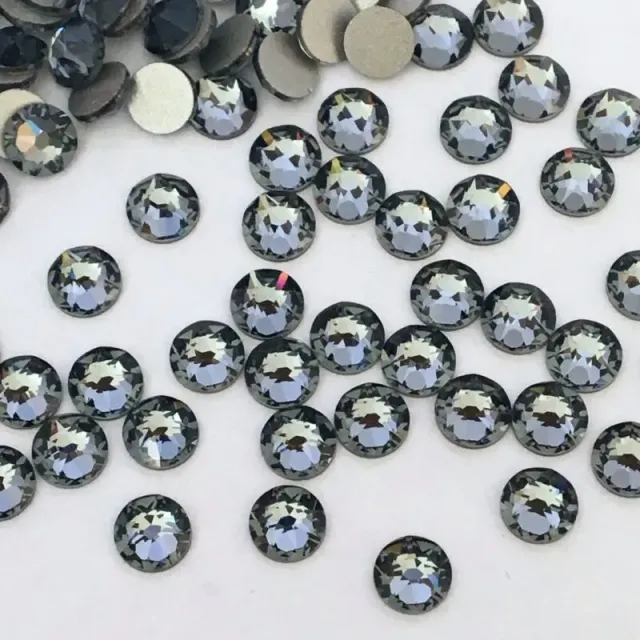 Beautystones Crystal Silver Night neglekrystaller