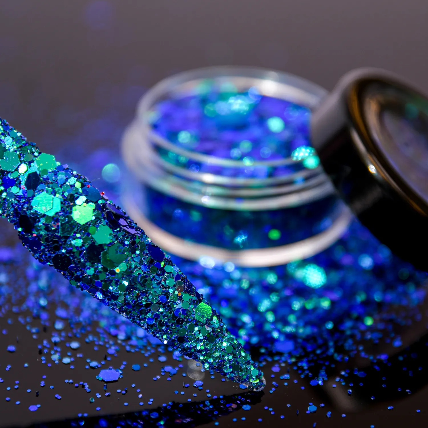 Moonflair Chameleon Glitter Mermaid's Tail neglitter 4-6 g