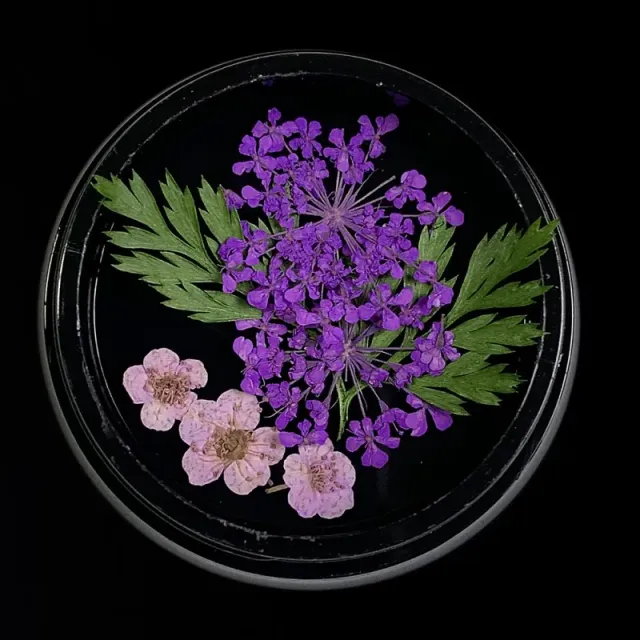 Beautystones Purple tørrede blomster til negle lilla