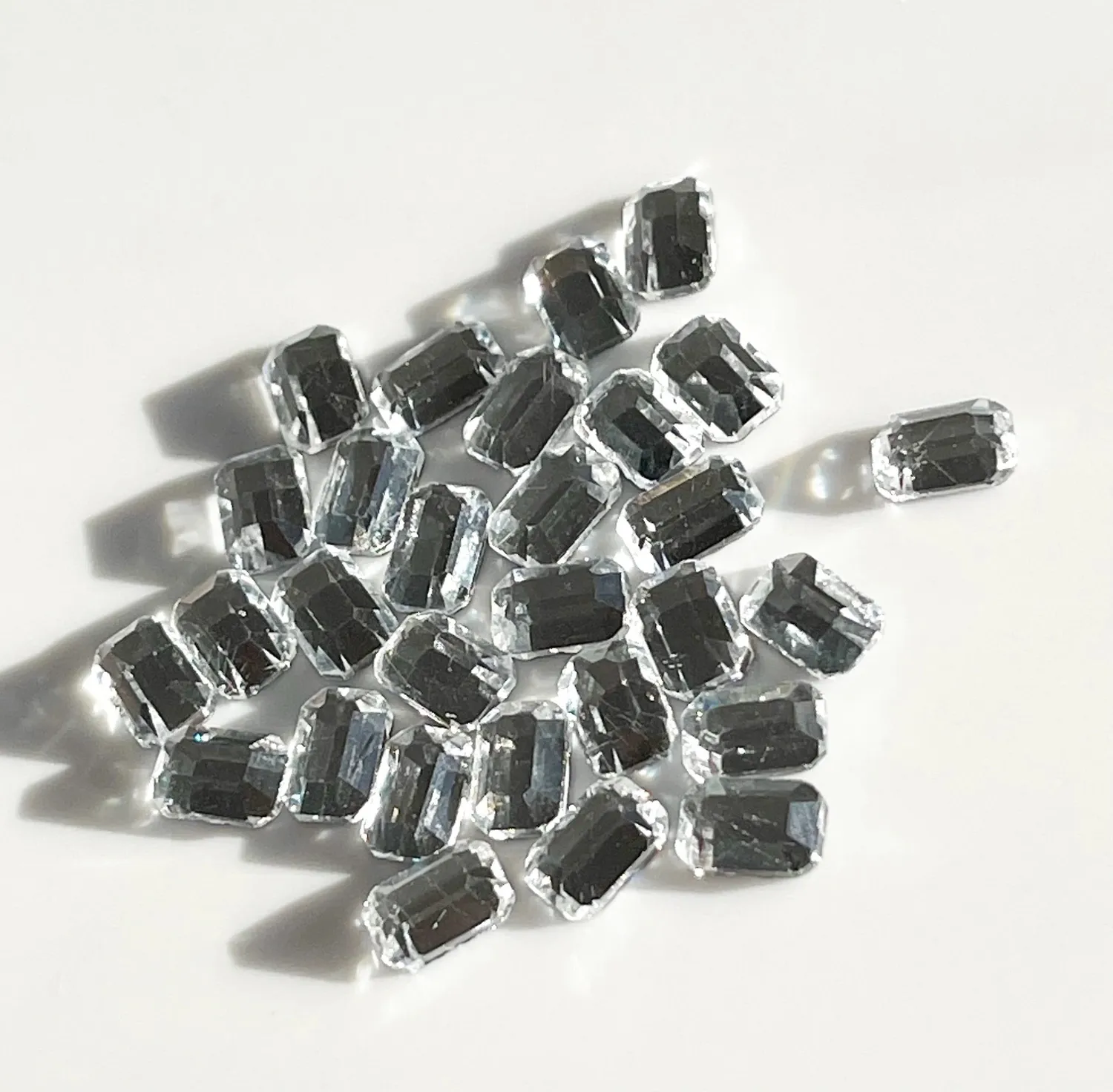 Clear Jelly Stamper Gems neglepynt blandede former klar