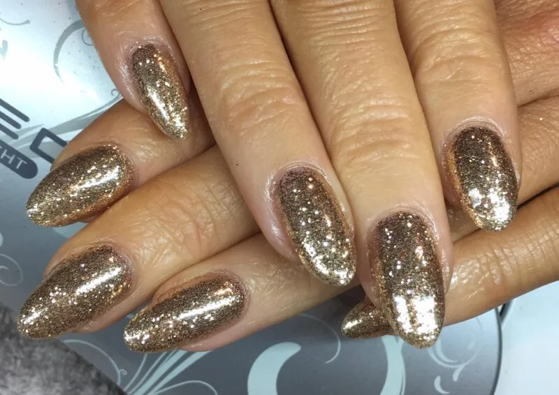 Indigo Nails Beautystones Goldie negleglitter guld