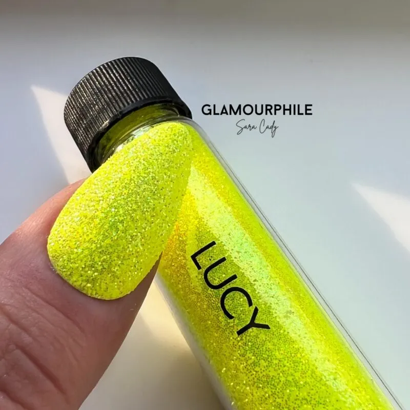 Indigo Nails Beautystones Lucy neglitter