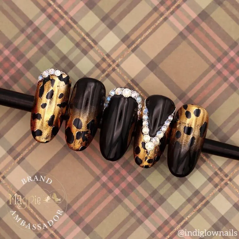 Indigo Nails Leo neglefolie med leopardmønster