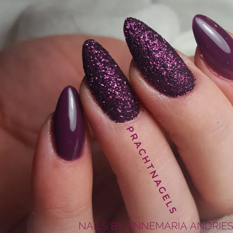 Indigo Nails Beautystones Sidonie glitter negleglimmer