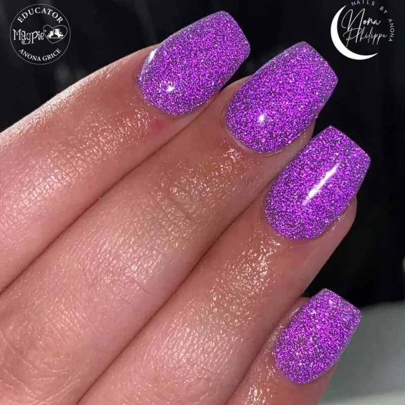 Indigo Nails Radiance light reflecting glitter