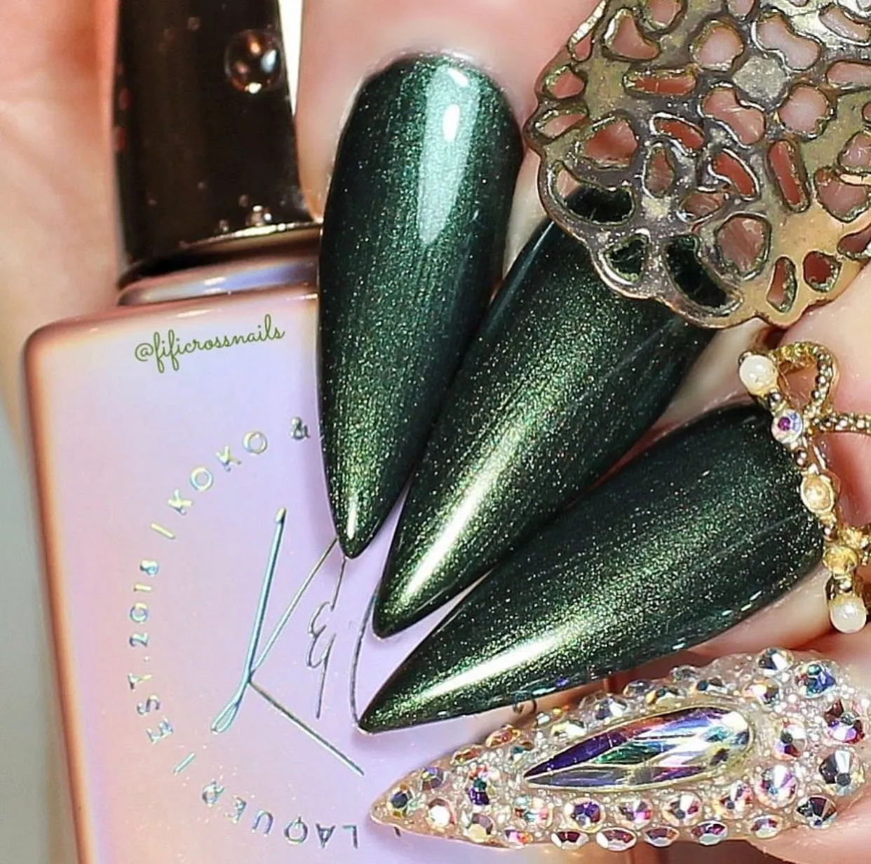 KoKo Claire 0121 Olive gel polish grøn shimmer 12 ml