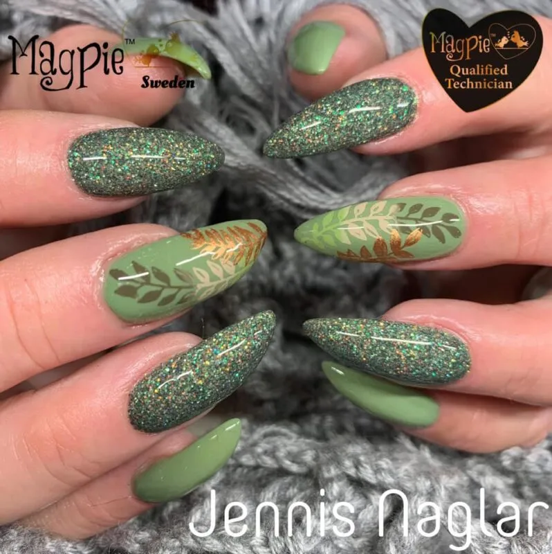 Indigo Nails Olivia Glitter negleglitter guld