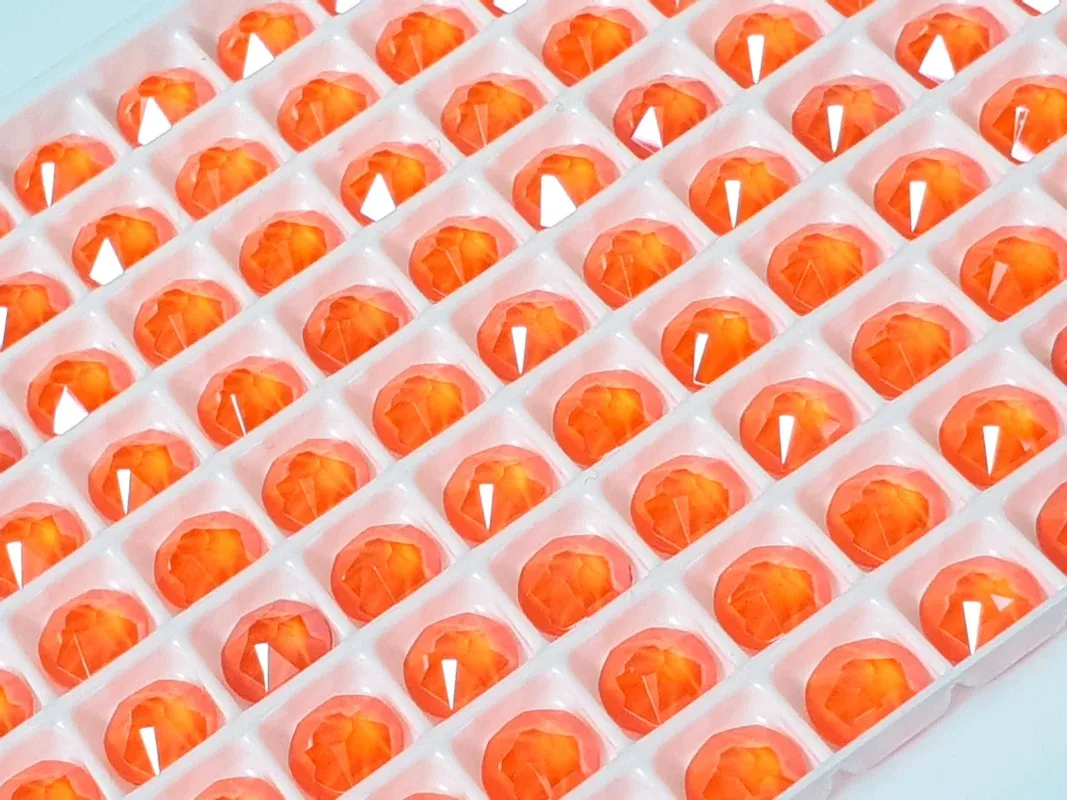 Beautystones Crystal Electric Orange neglekrystaller