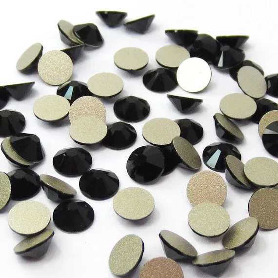 Beautystones Jet neglekrystaller flat back sort