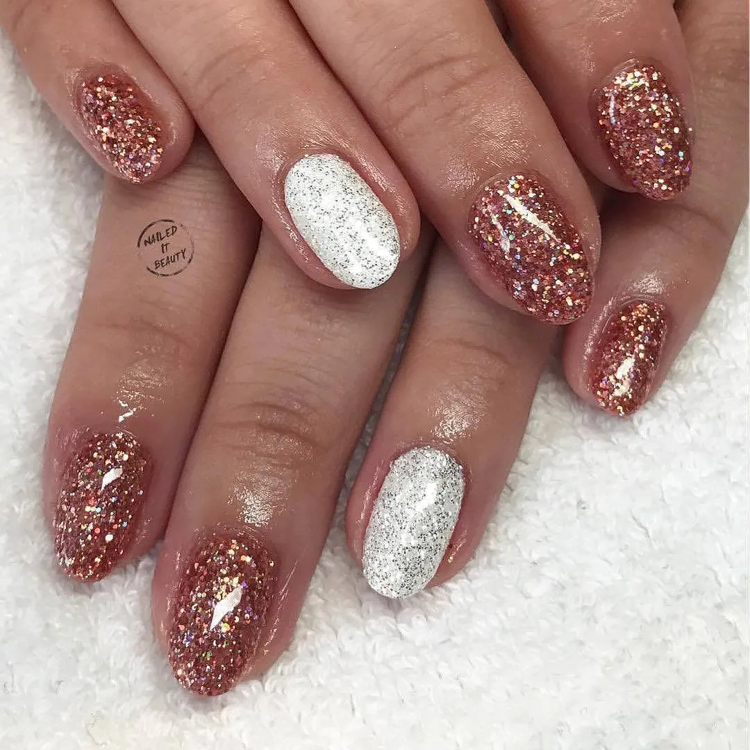 Indigo Nails Peaches glitter til negle fersken